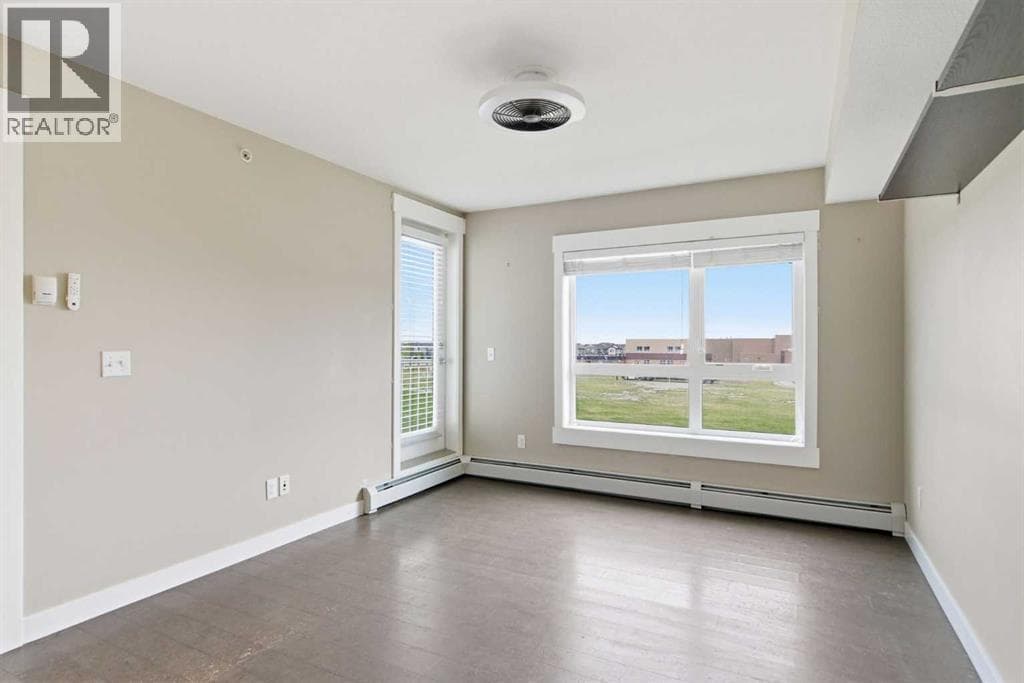 7410, 302 Skyview Ranch Drive NE — photo 5