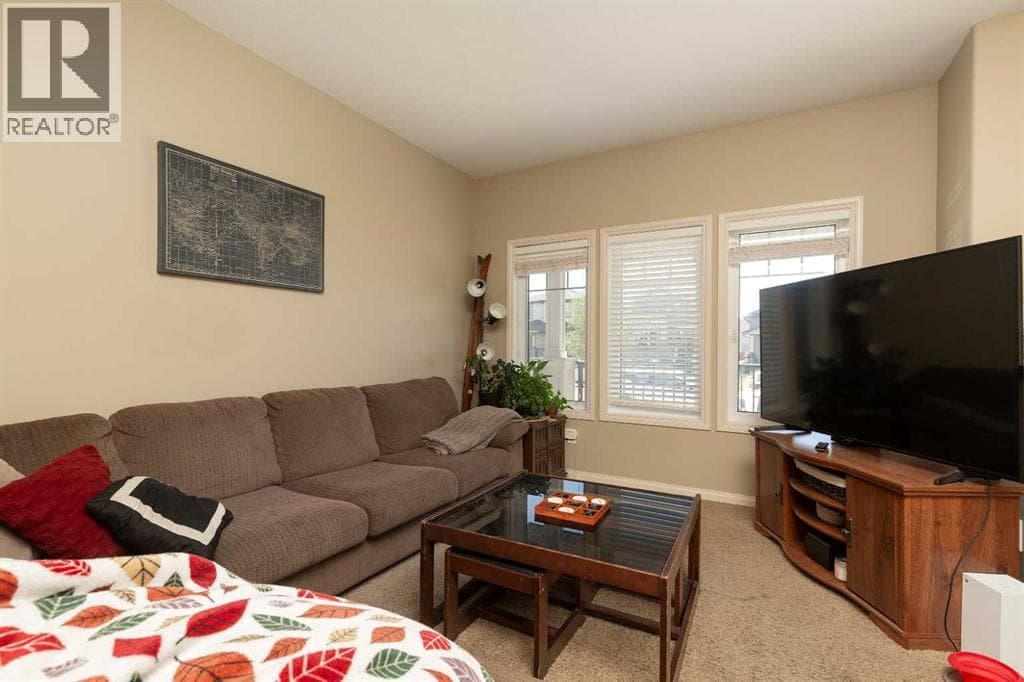 87 Keystone Terrace W — photo 4