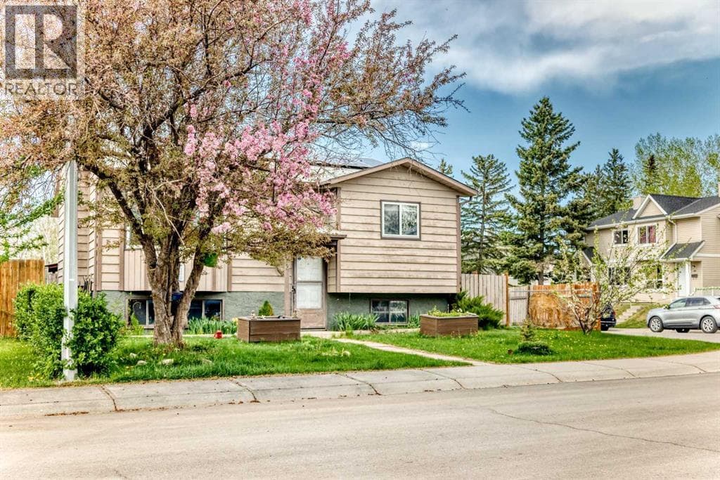 43 Mckenna Way SE — photo 3