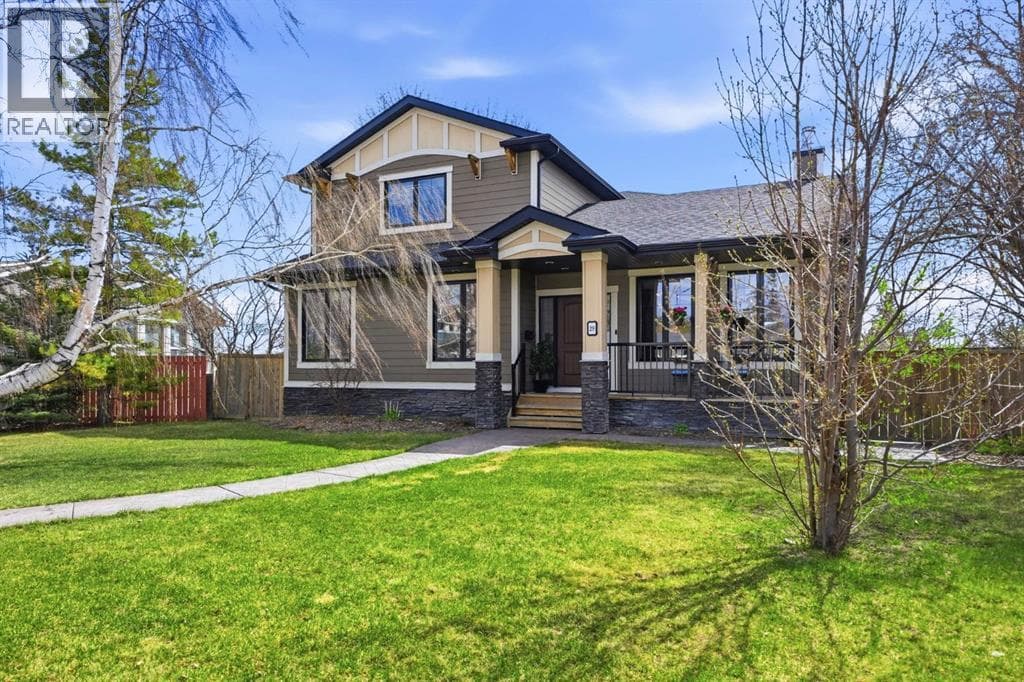 29 Winchester Crescent SW — photo 2