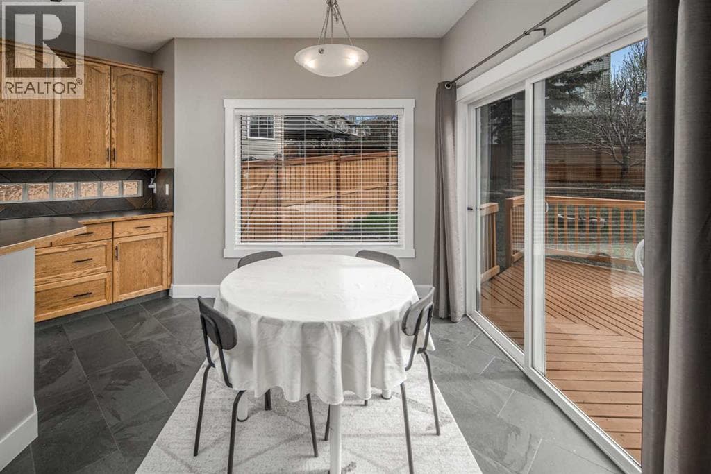 10514 Rockyledge Street NW — photo 4