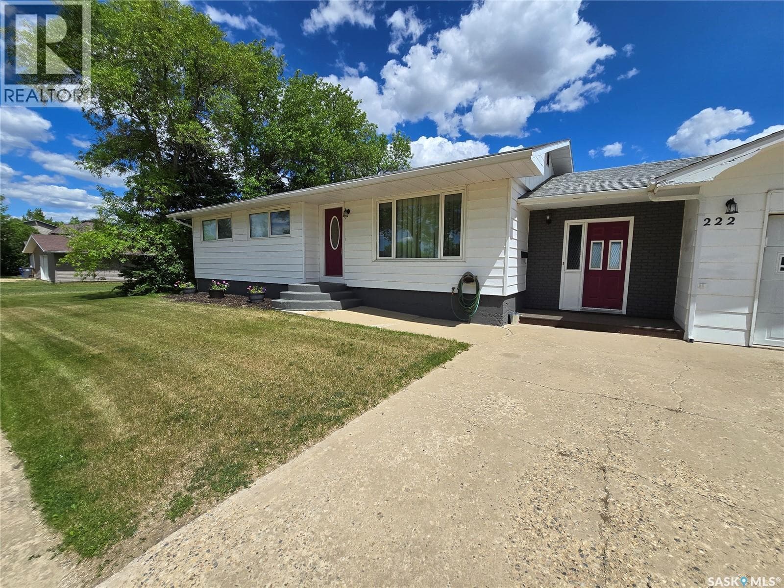 222 TORBAY STREET — photo 3