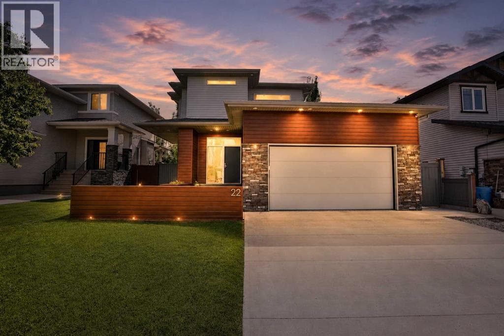 22 Riverland Close W — photo 2