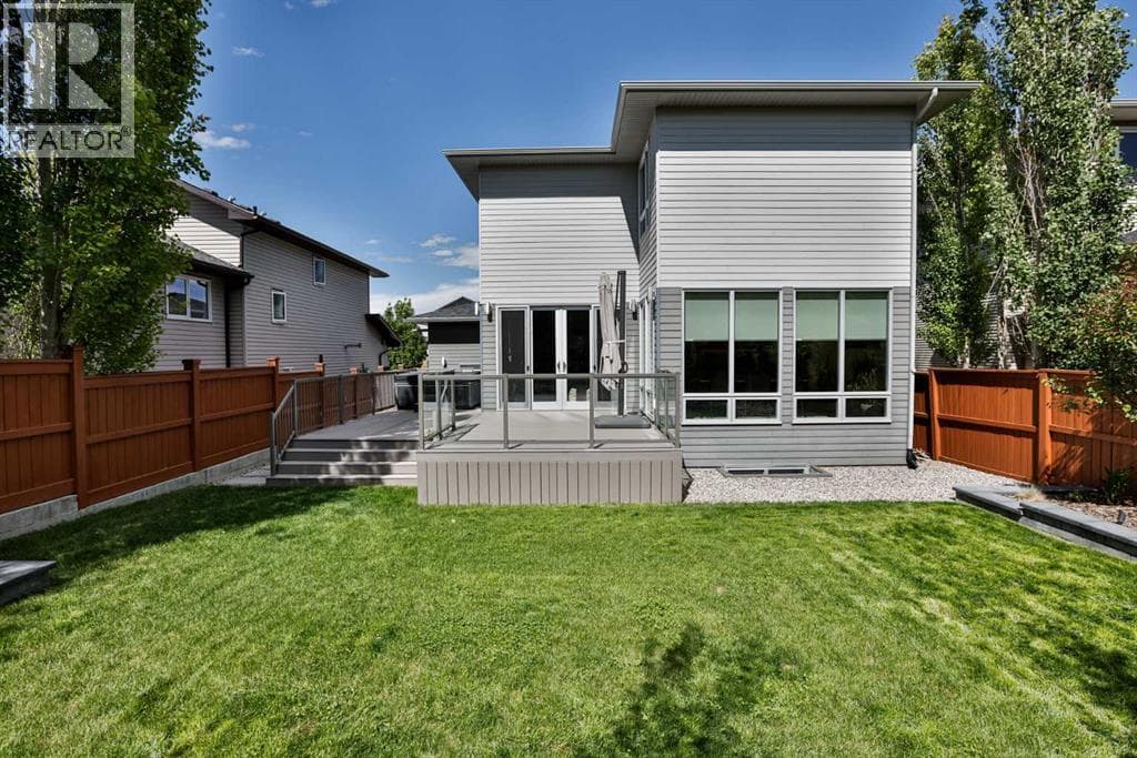 22 Riverland Close W — photo 3