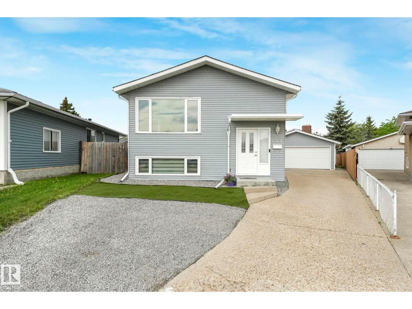 180 DUNLUCE RD NW