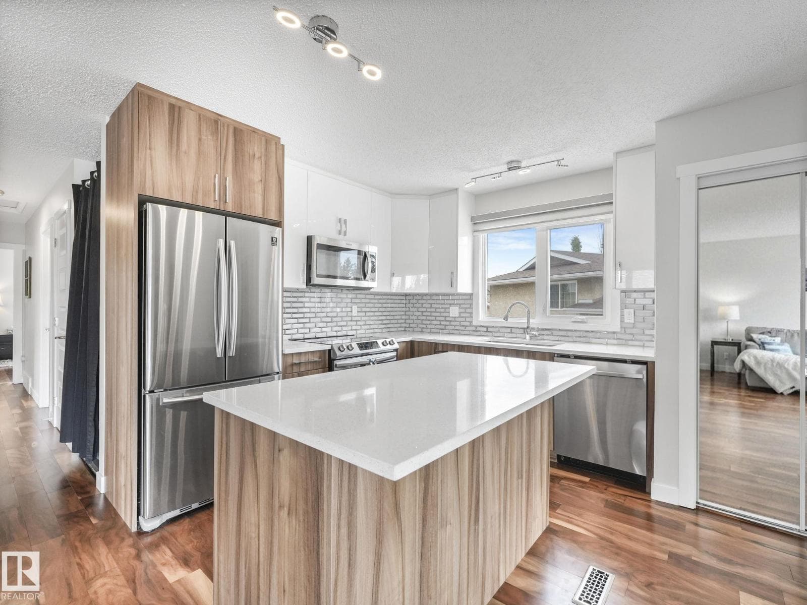 6 bed 3 bath single family at 180 DUNLUCE RD NW — $499,900 — photo 7