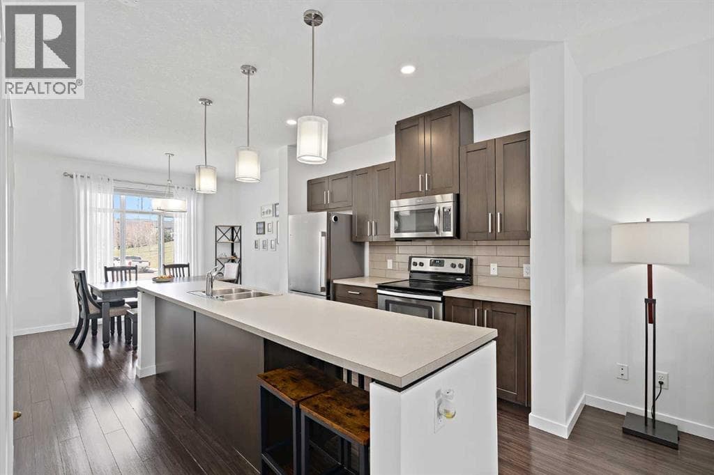 205 Copperstone Park SE — photo 2