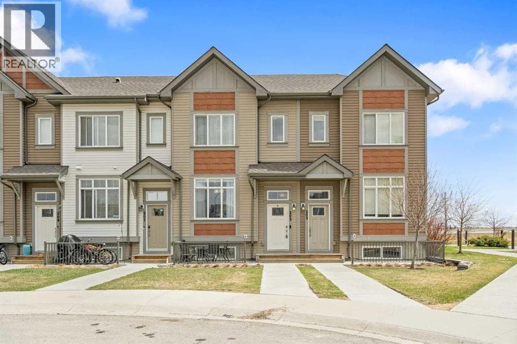 205 Copperstone Park SE