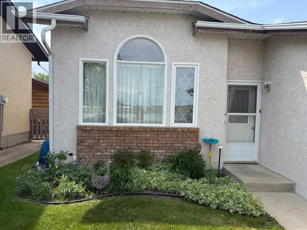 719 Parkland Drive — photo 3