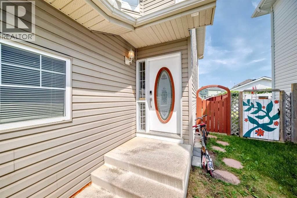 262 Covewood Park NE — photo 2