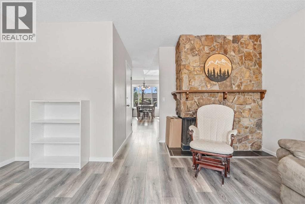 84 Falconridge Place NE — photo 5