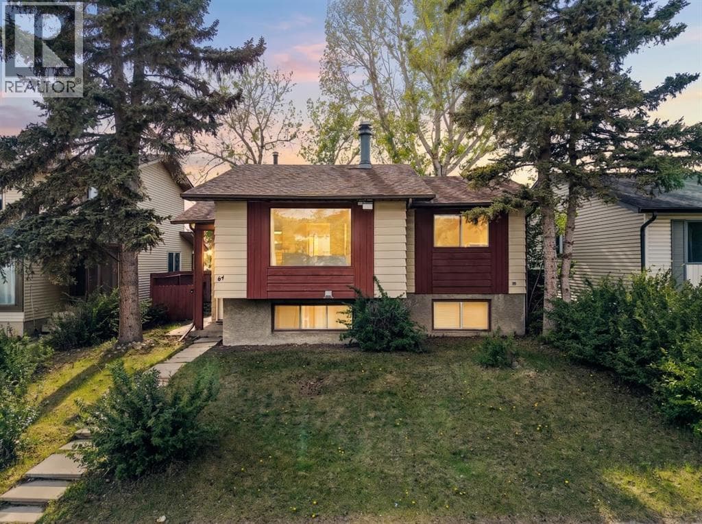 84 Falconridge Place NE — photo 2