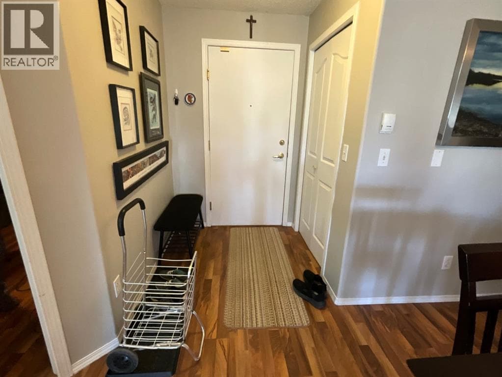 214, 56 Carroll Crescent — photo 3