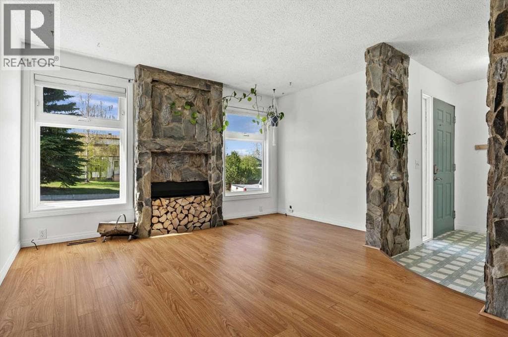 96 Jensen Crescent NE — photo 3