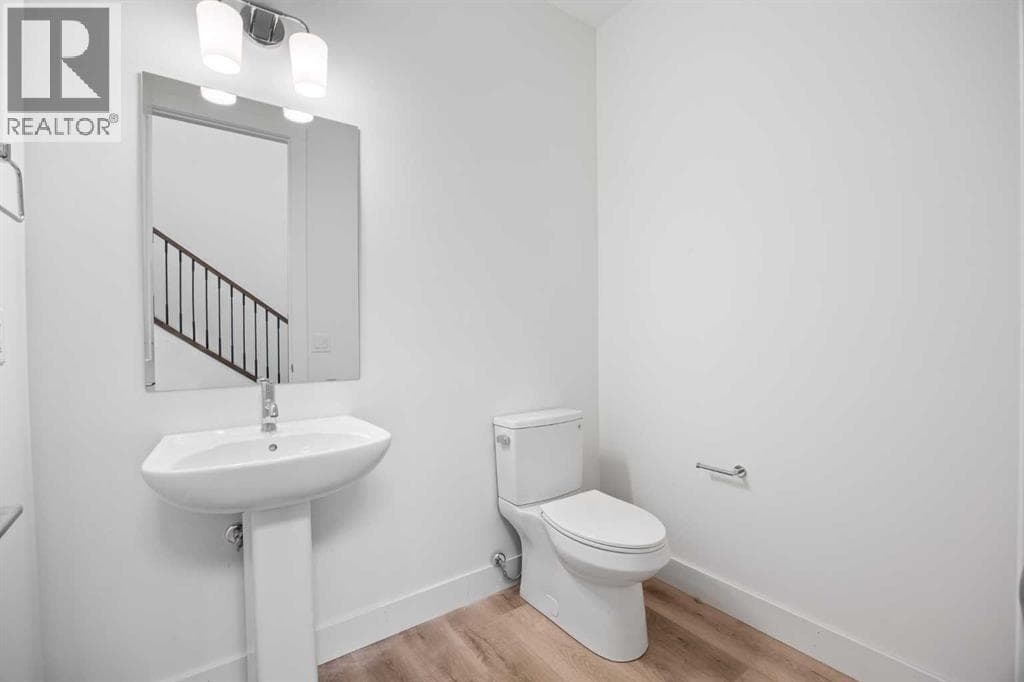 460 Discovery Place SW — photo 4