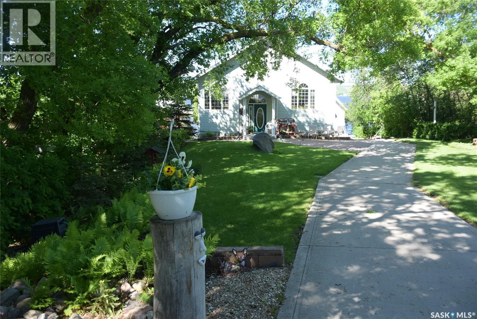 368 South Katepwa DRIVE