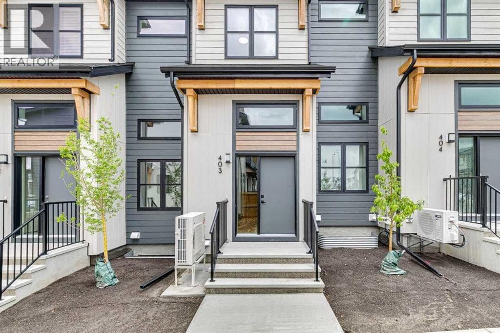 403, 135 Mahogany Parade SE — photo 2