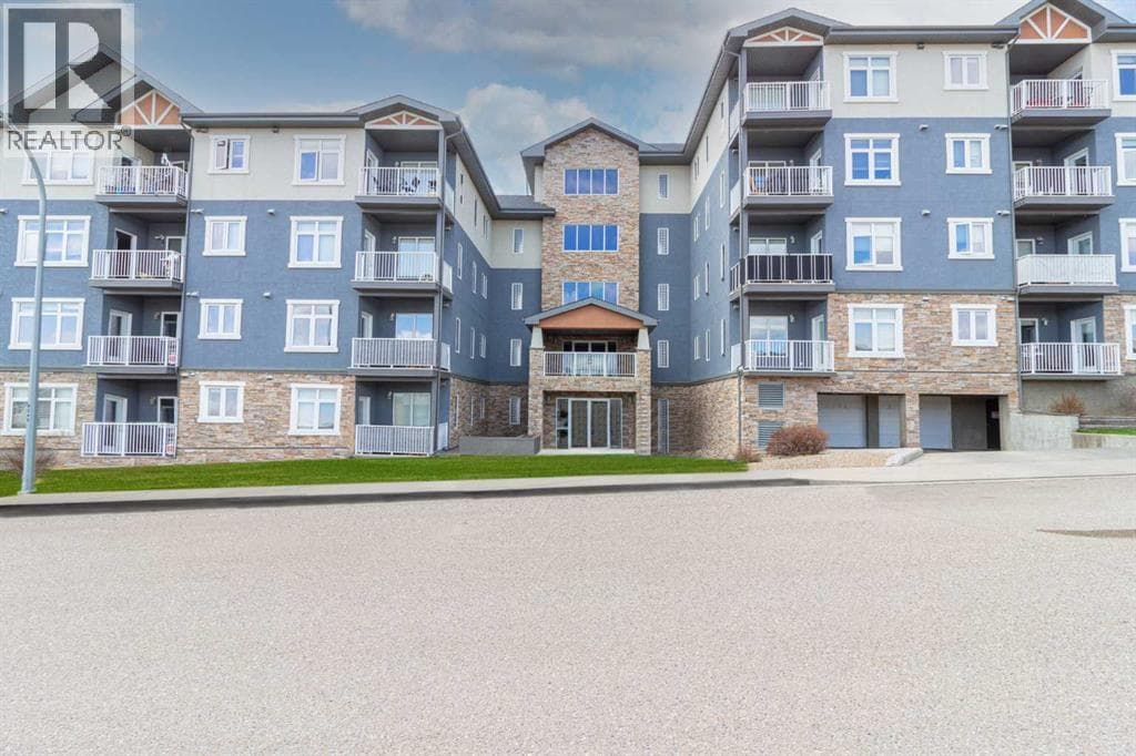 305, 19 Terrace View NE