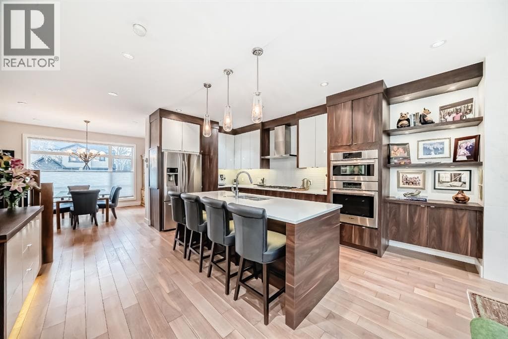 3705 2 Avenue SW — photo 4
