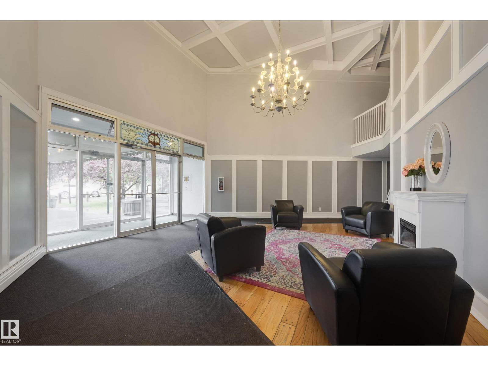 #213 5125 RIVERBEND RD NW — photo 2