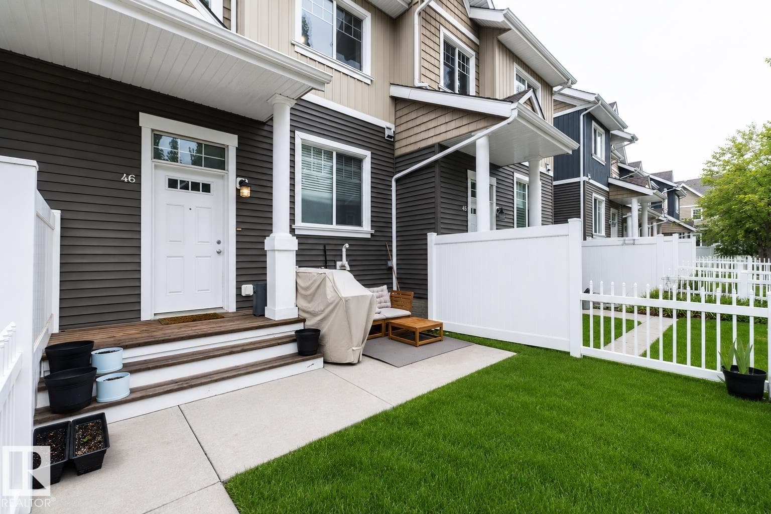 #46 4050 SAVARYN DR SW — photo 3