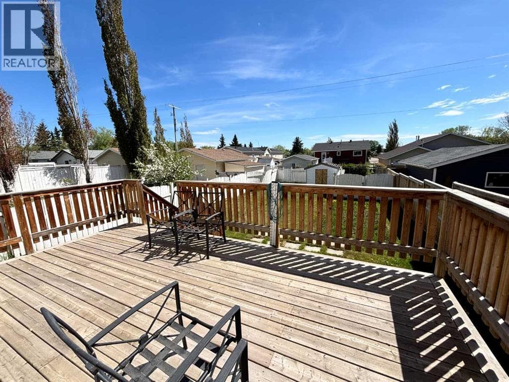 52 Country Ridge Close — photo 2