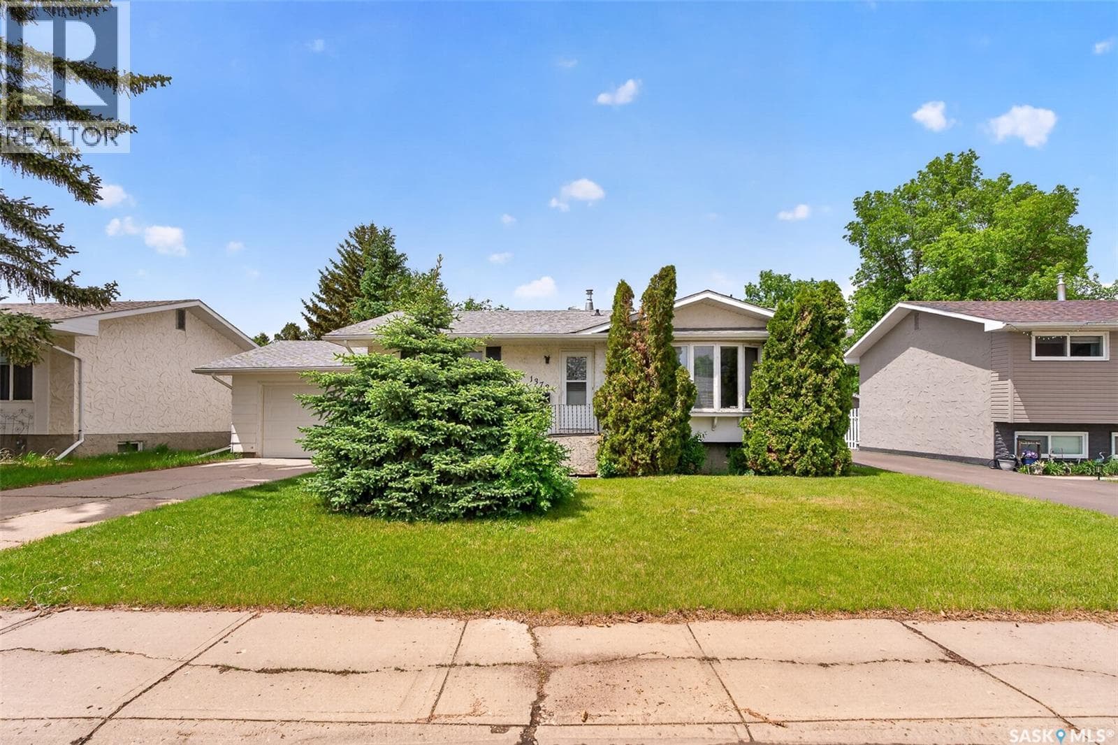 1373 Prince CRESCENT — photo 3