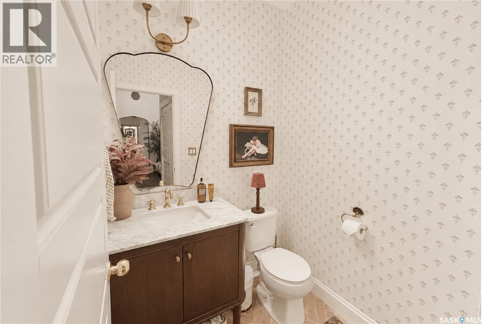 4834 Liberty STREET — photo 3
