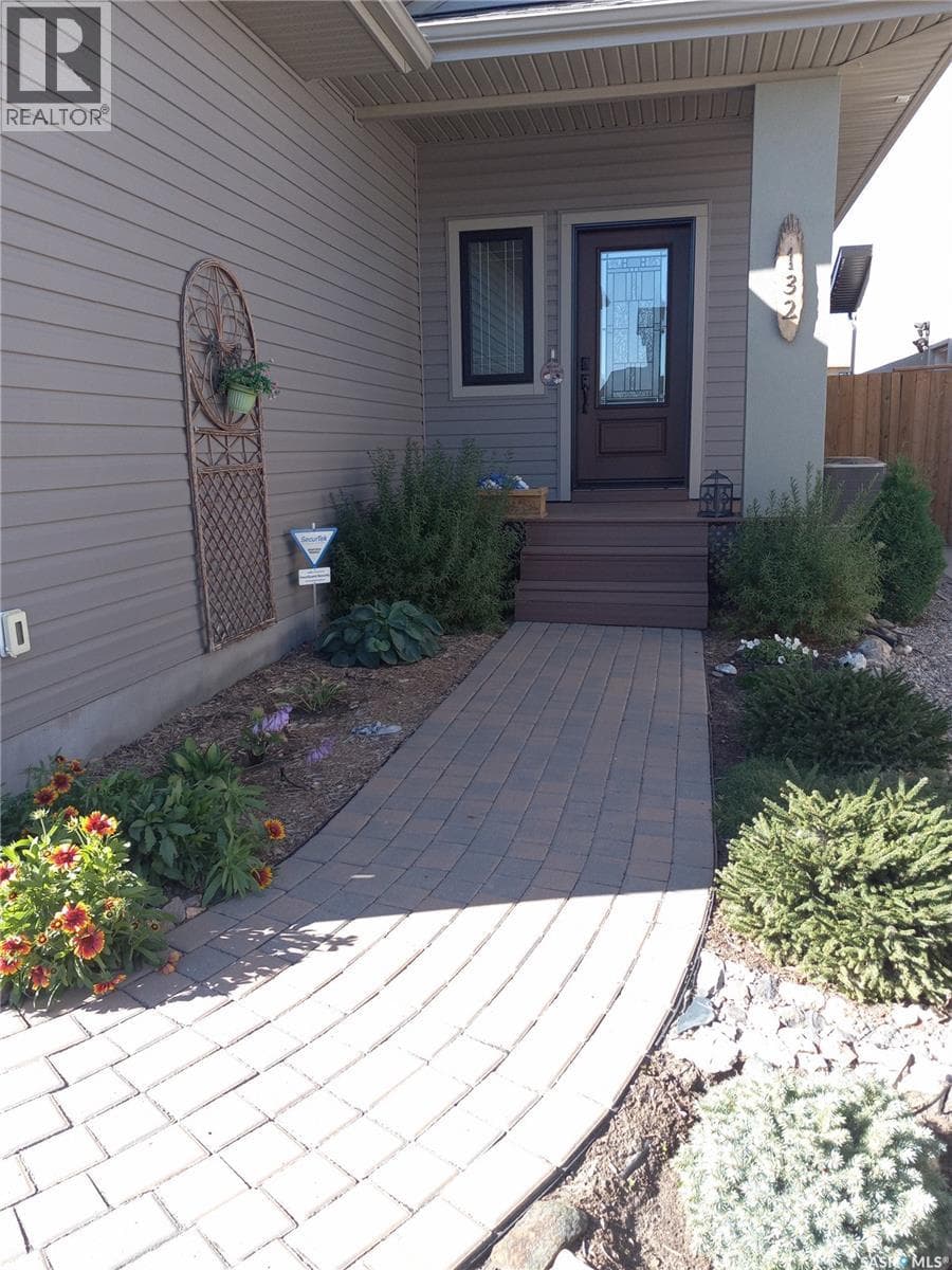 132 Forsey AVENUE — photo 5