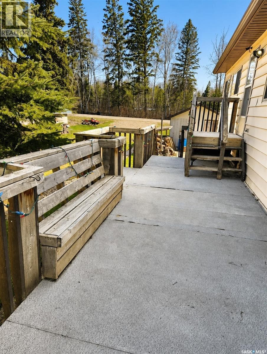 267 Lakeshore DRIVE — photo 2