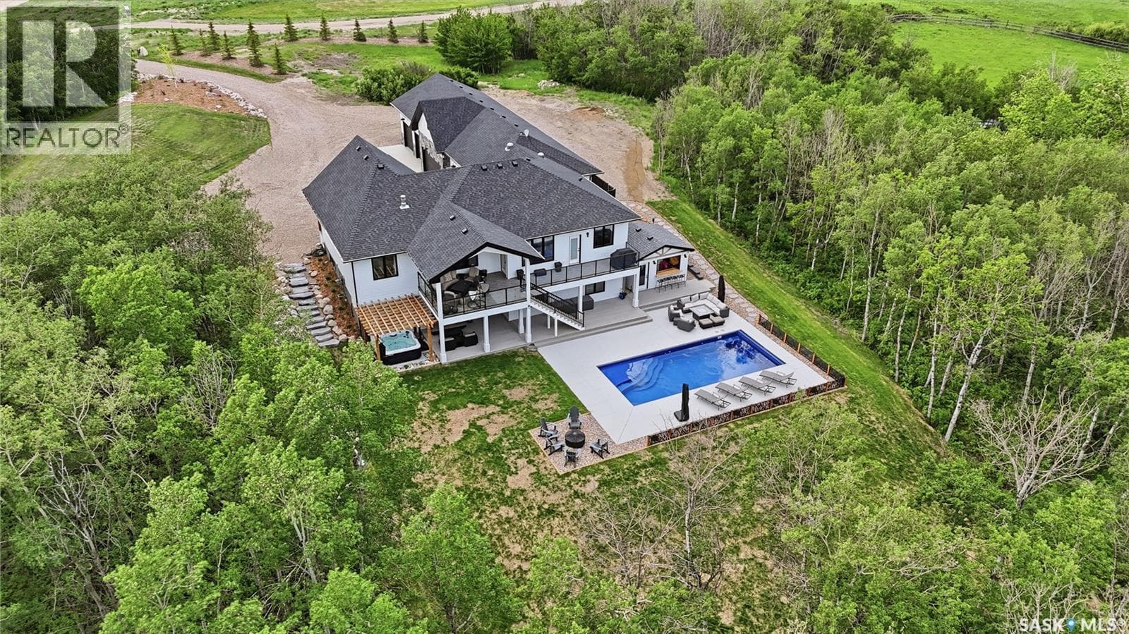 106 Stirrup Close