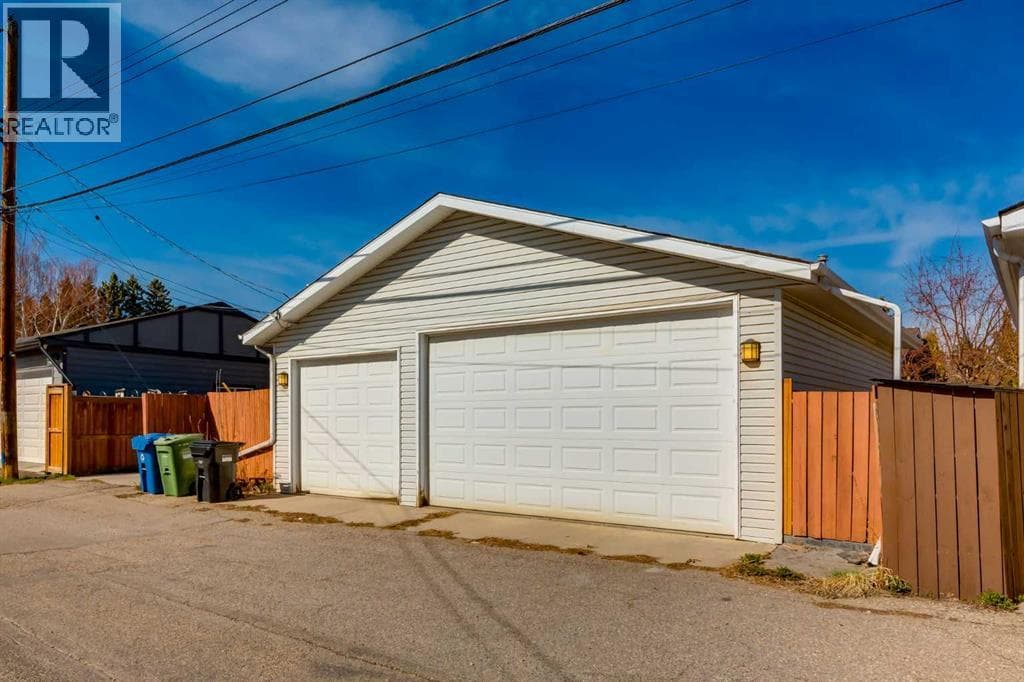 367 Acadia Drive SE — photo 4