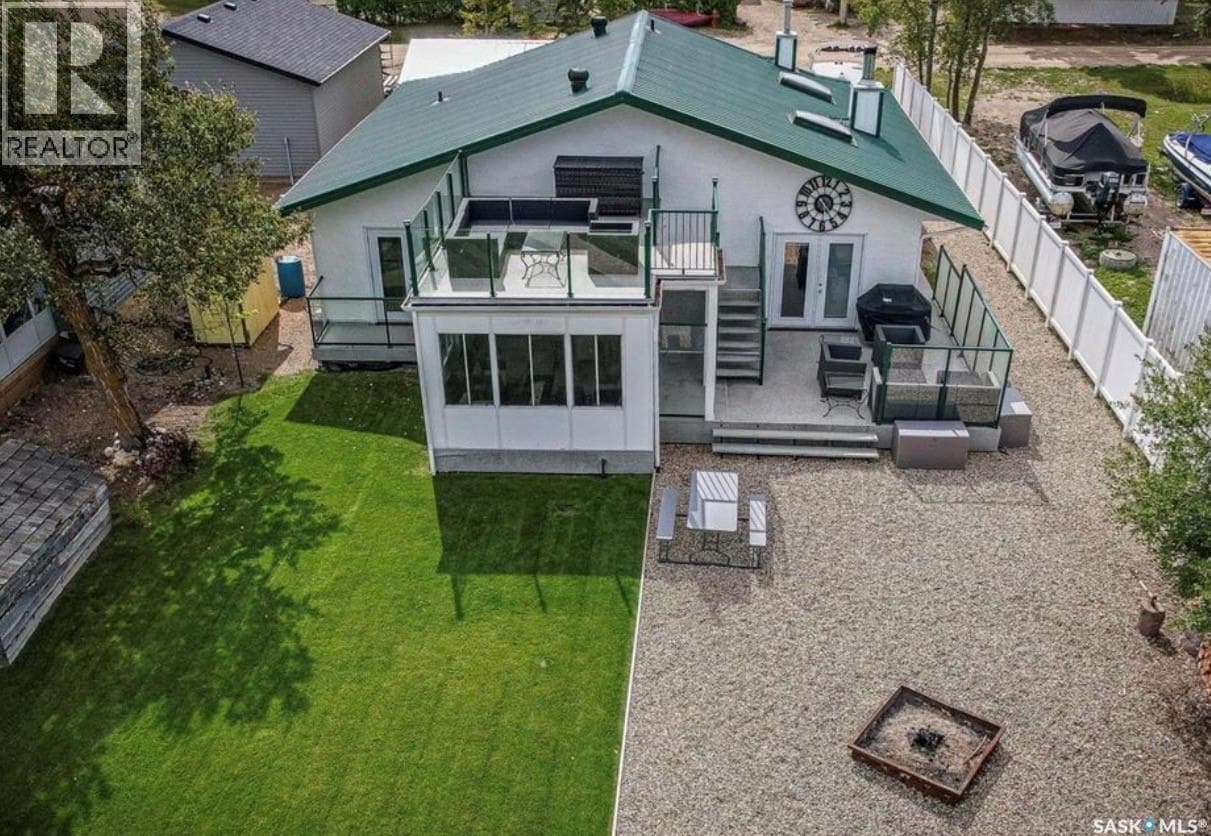 108 Iroquois DRIVE