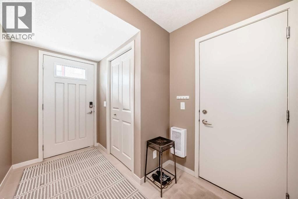 205 Copperpond Row SE — photo 3