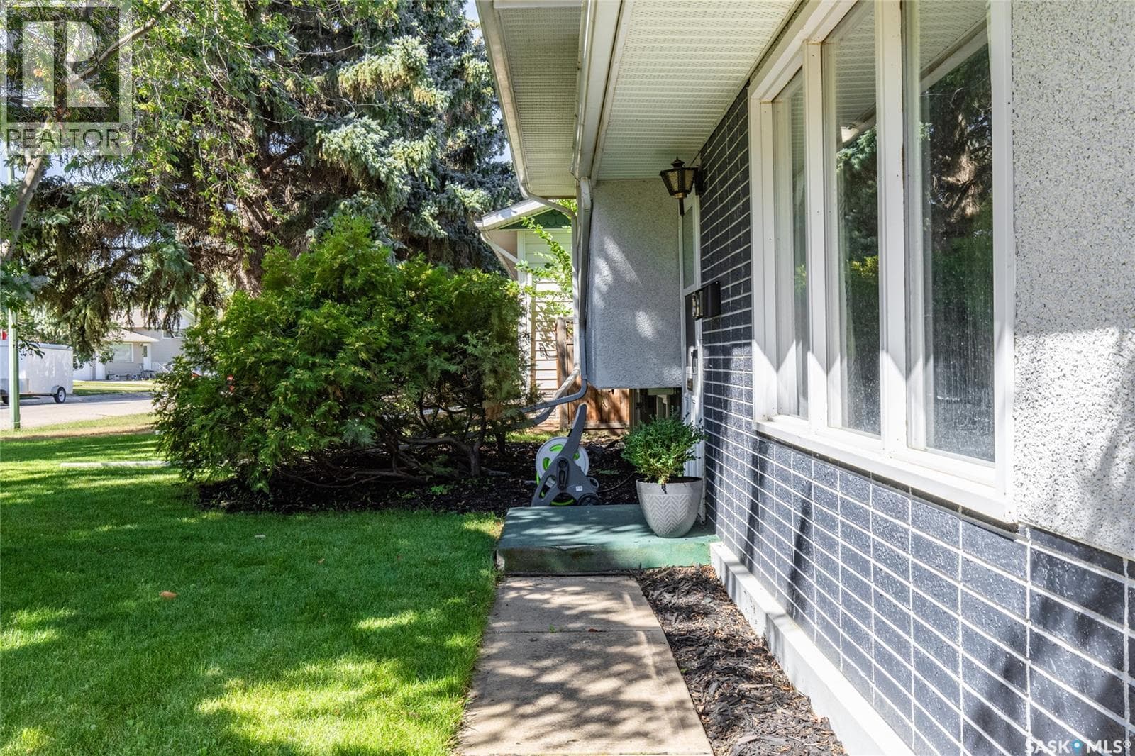 1301 Queen CRESCENT — photo 5