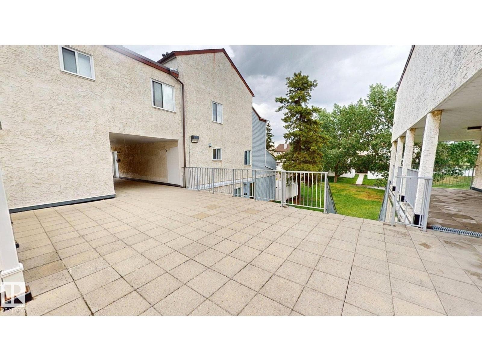 185 LANCASTER TC NW
