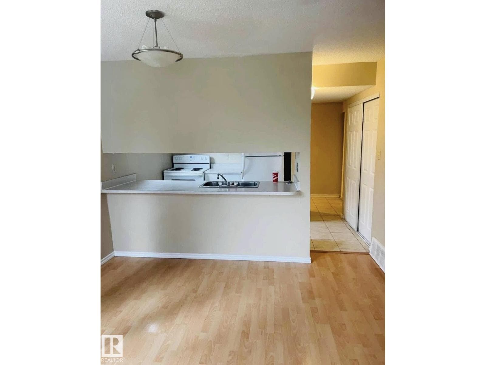 185 LANCASTER TC NW — photo 2