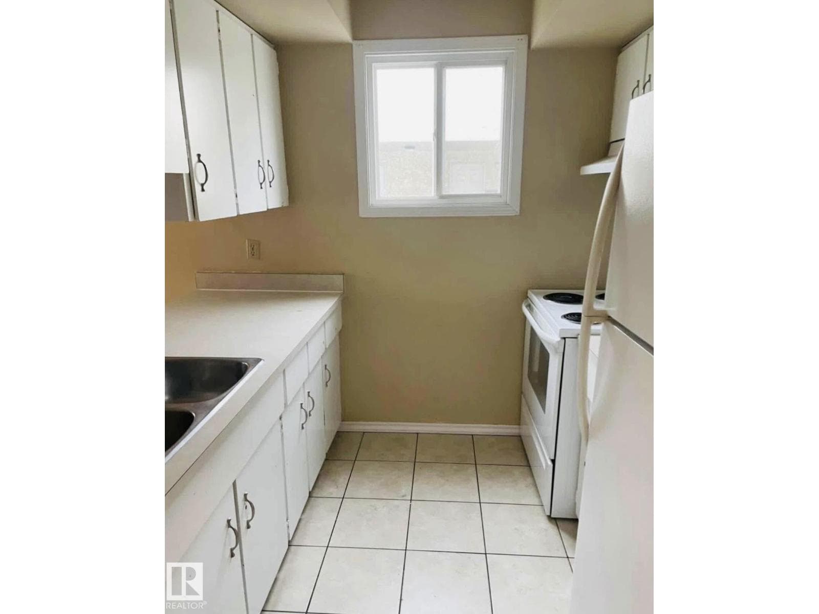 185 LANCASTER TC NW — photo 4
