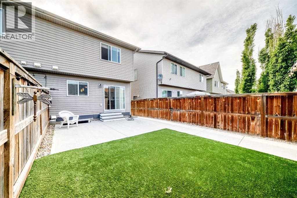 50 Elgin Meadows Park SE — photo 3