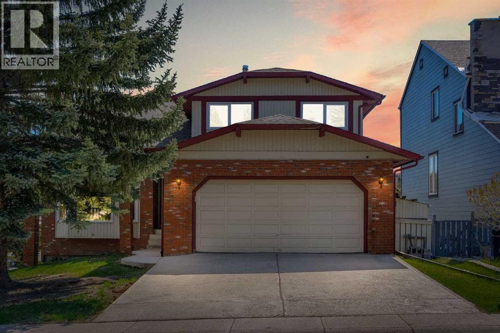 4 Edgehill Crescent NW — photo 3