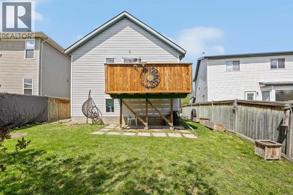 242 Hidden Spring Mews NW — photo 5