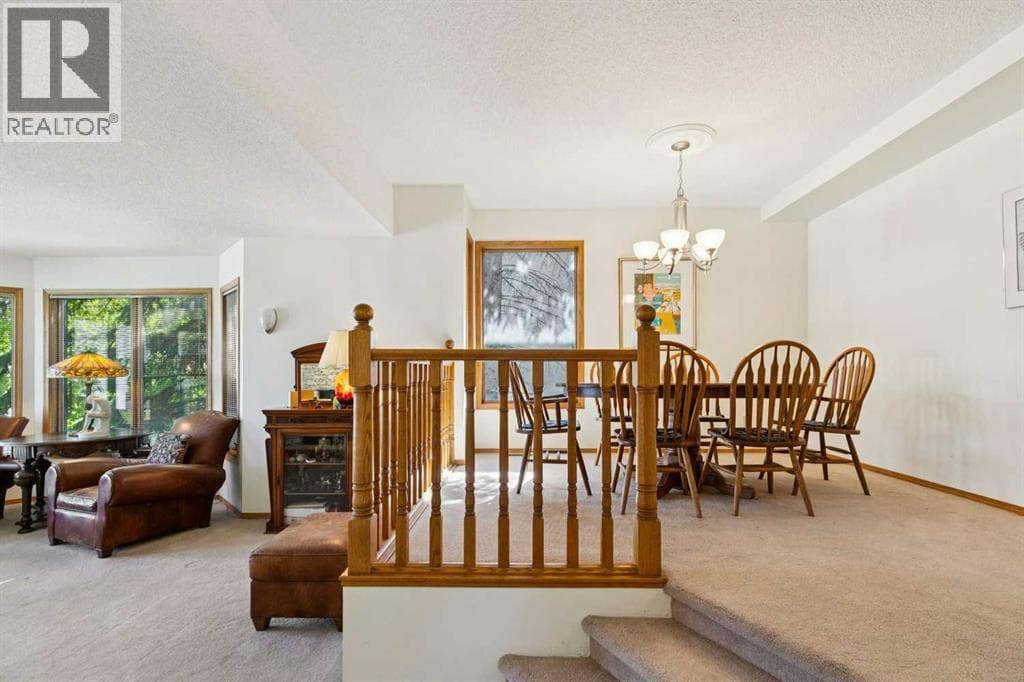 839 Royal Avenue SW — photo 3