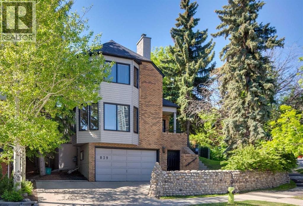 839 Royal Avenue SW