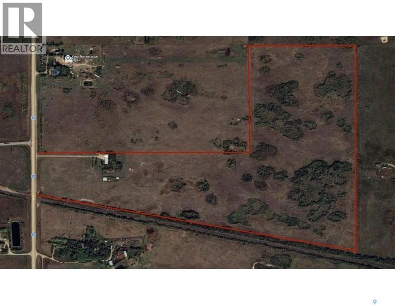 (Martensville) Friesen Acreage — photo 3