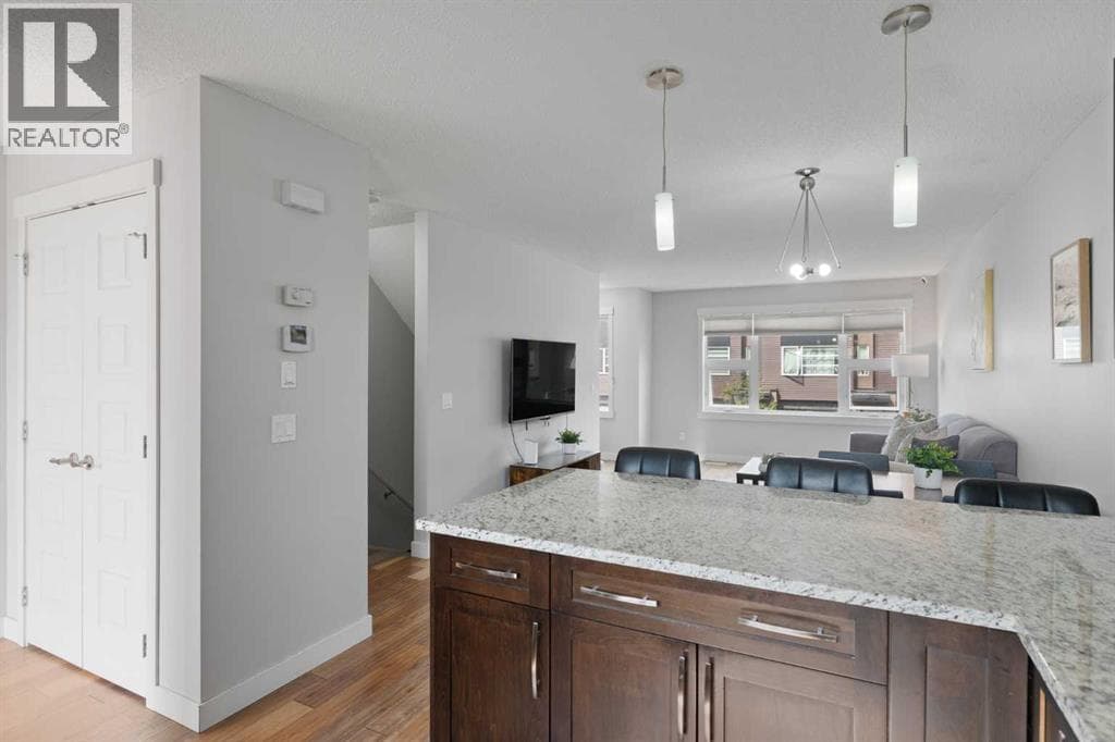 230 Covecreek Circle NE — photo 5
