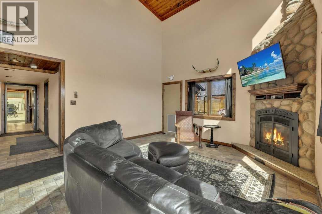 34339 Range Road 14 Road — photo 5