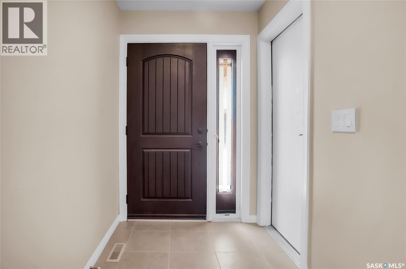 471 wakabayashi CRESCENT — photo 3