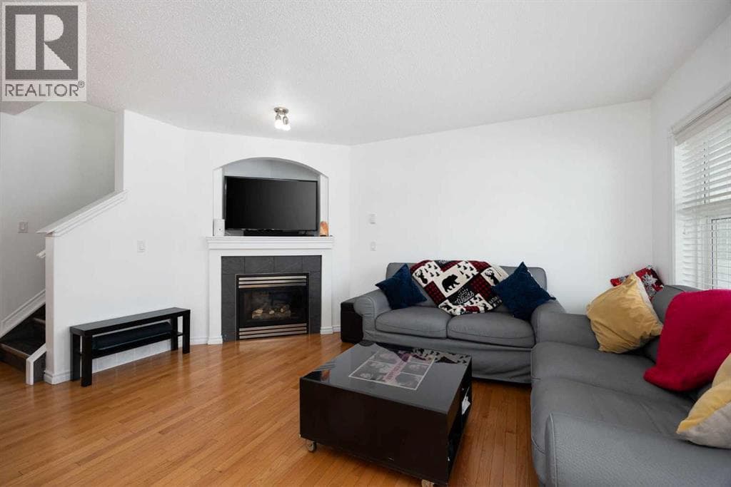 209 Grouse Way — photo 4