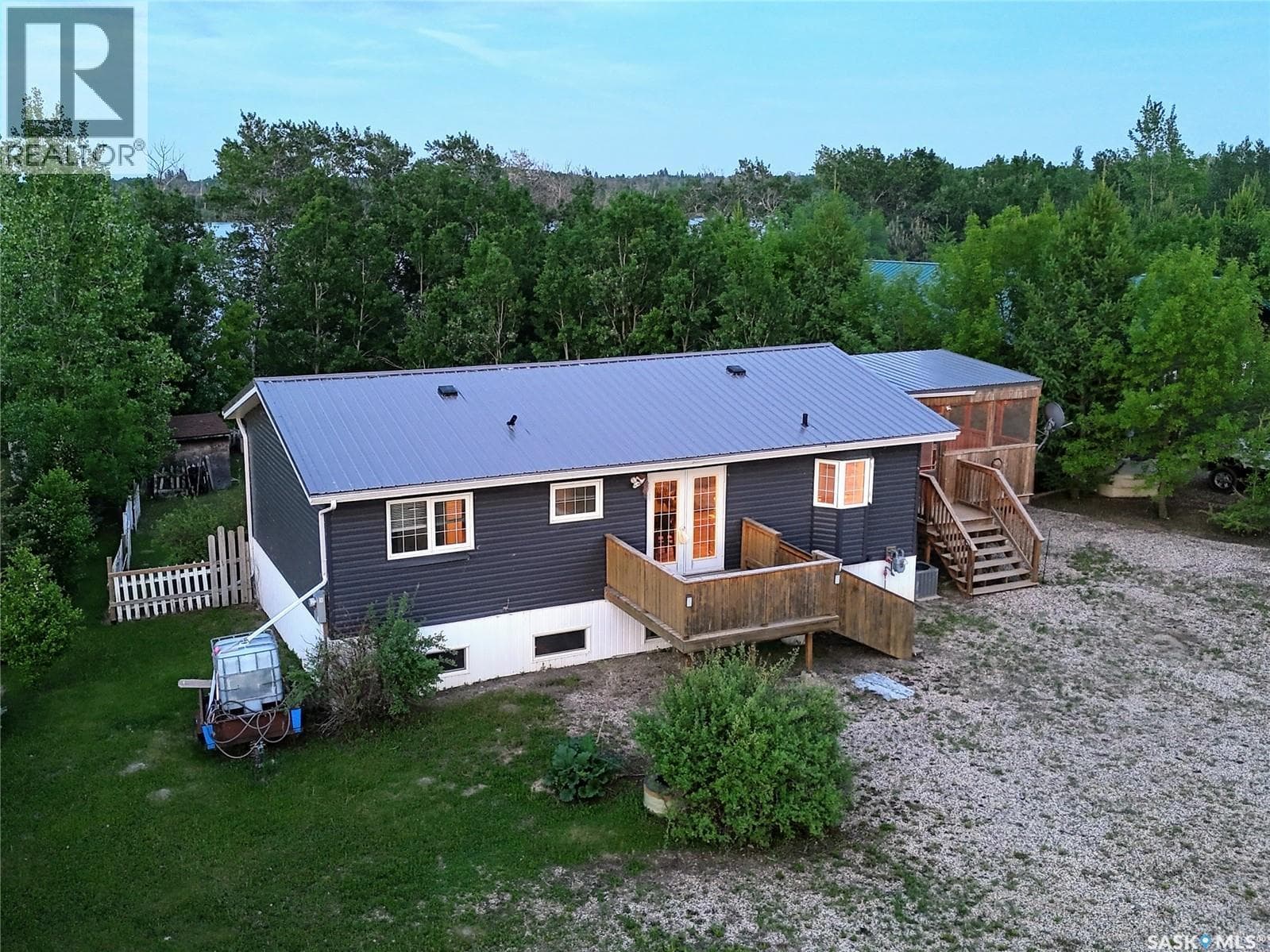 38 Lucien Lakeshore DRIVE — photo 2