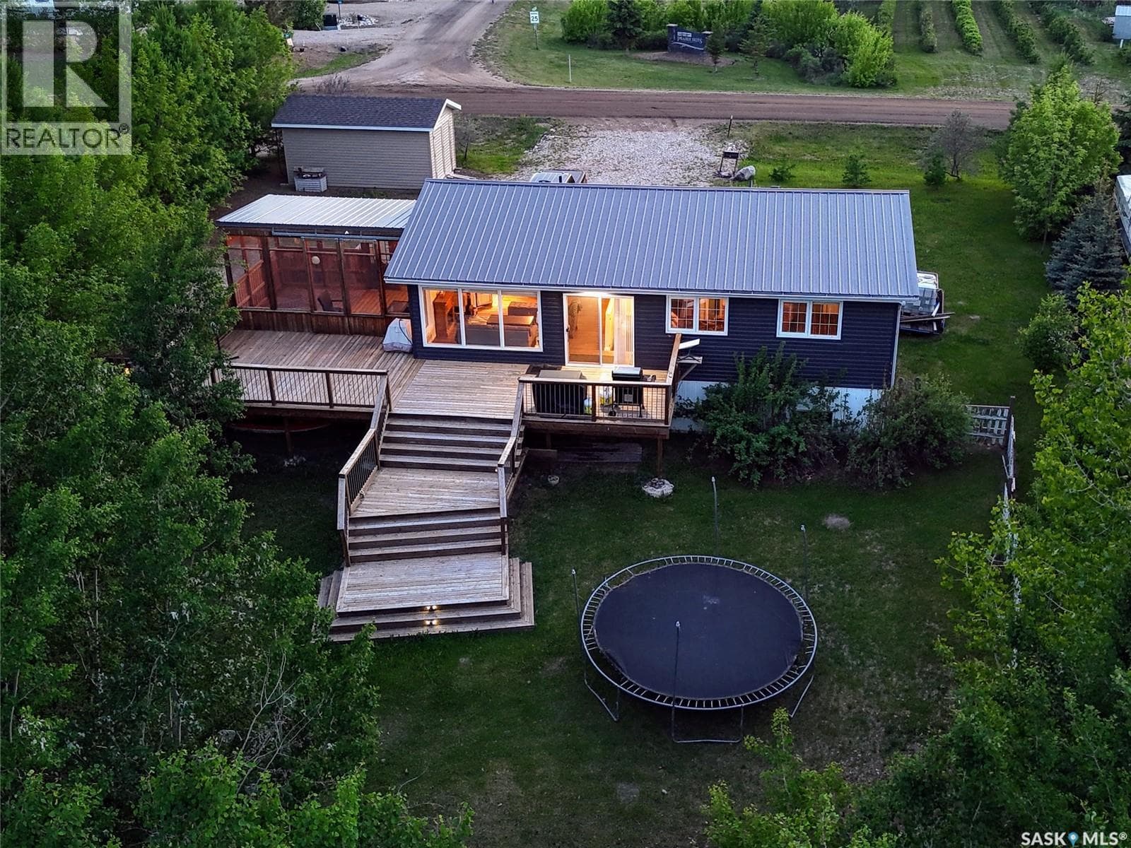 38 Lucien Lakeshore DRIVE